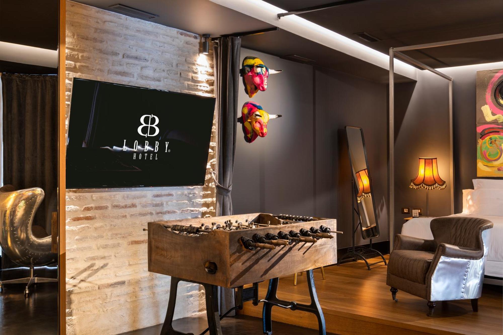 Hotel Lobby Σεβίλλη Εξωτερικό φωτογραφία Suite