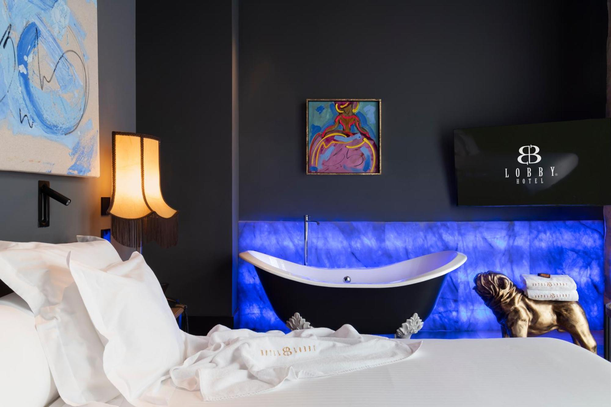 Hotel Lobby Σεβίλλη Εξωτερικό φωτογραφία A room at the hotel