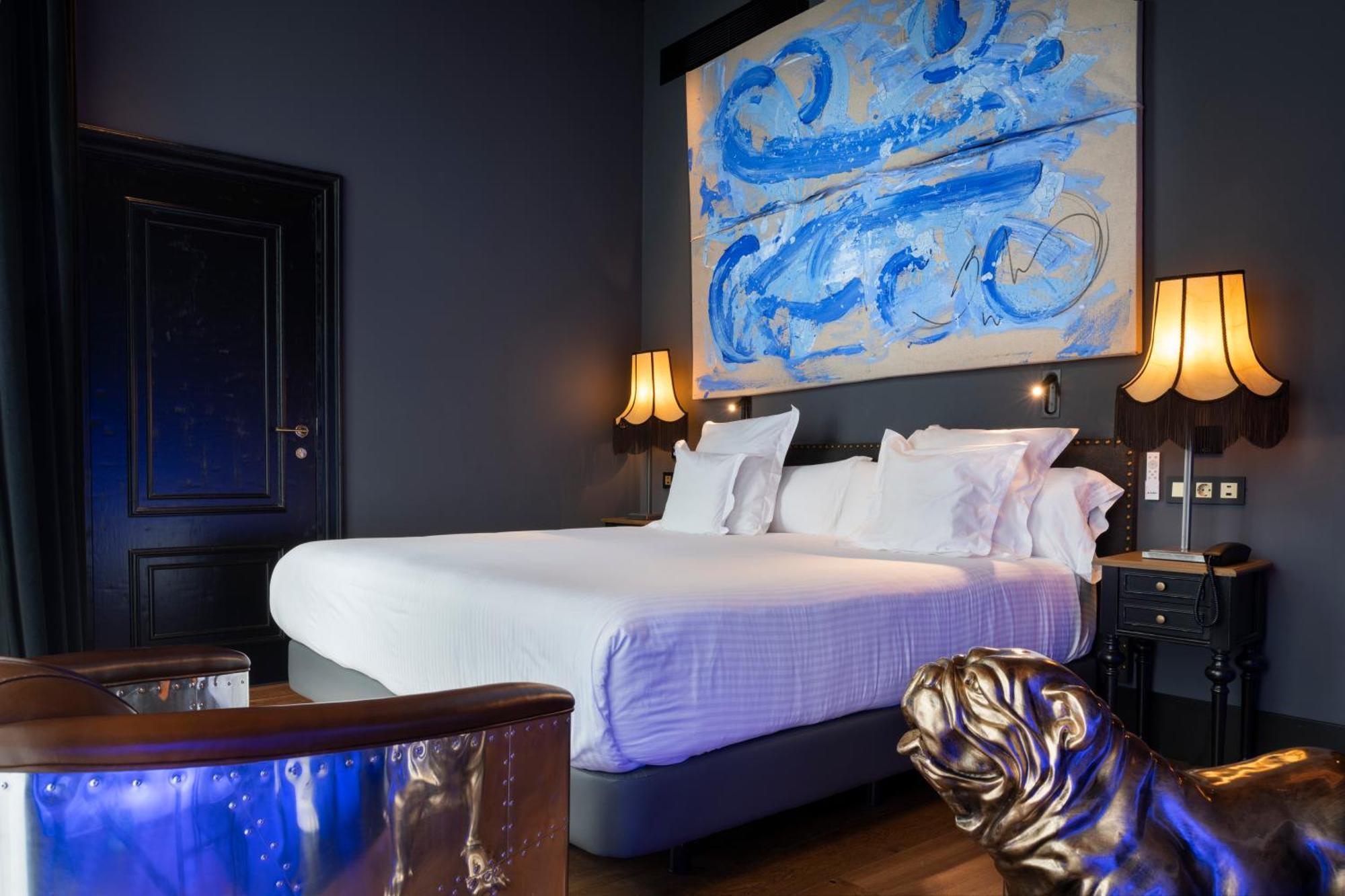 Hotel Lobby Σεβίλλη Εξωτερικό φωτογραφία A room at the hotel